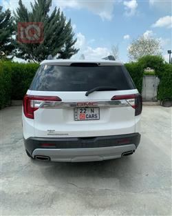 GMC Acadia